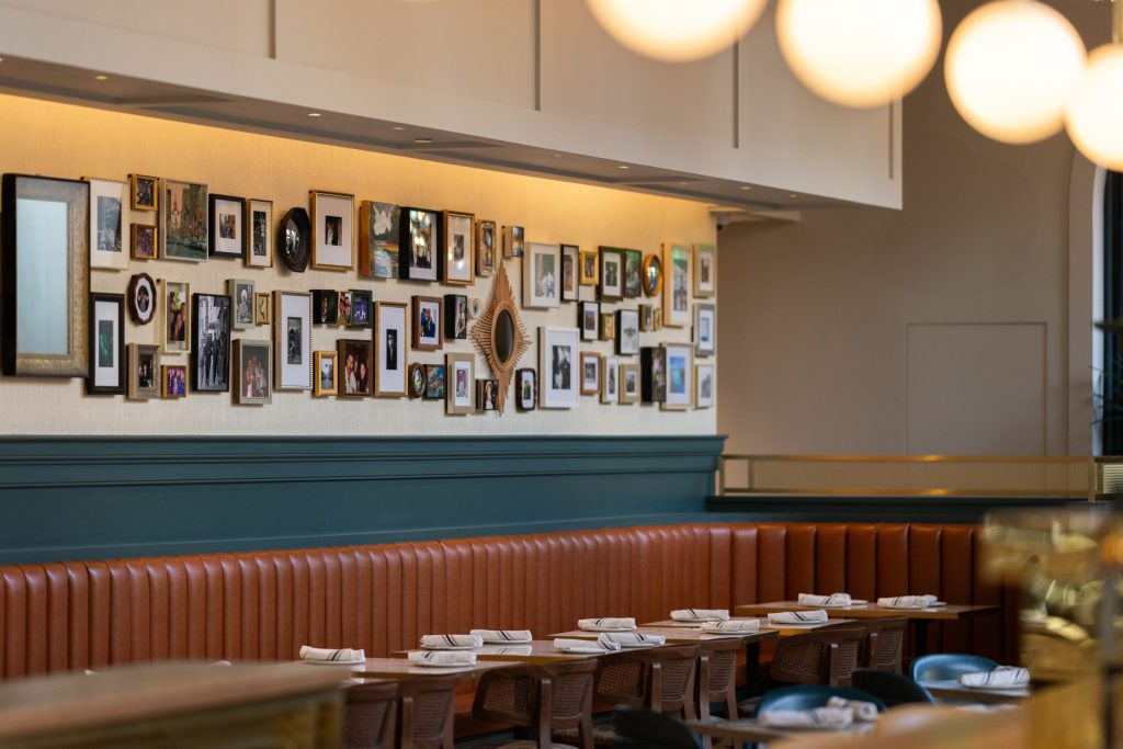 Birdie's Downtown Raleigh NC, Interior