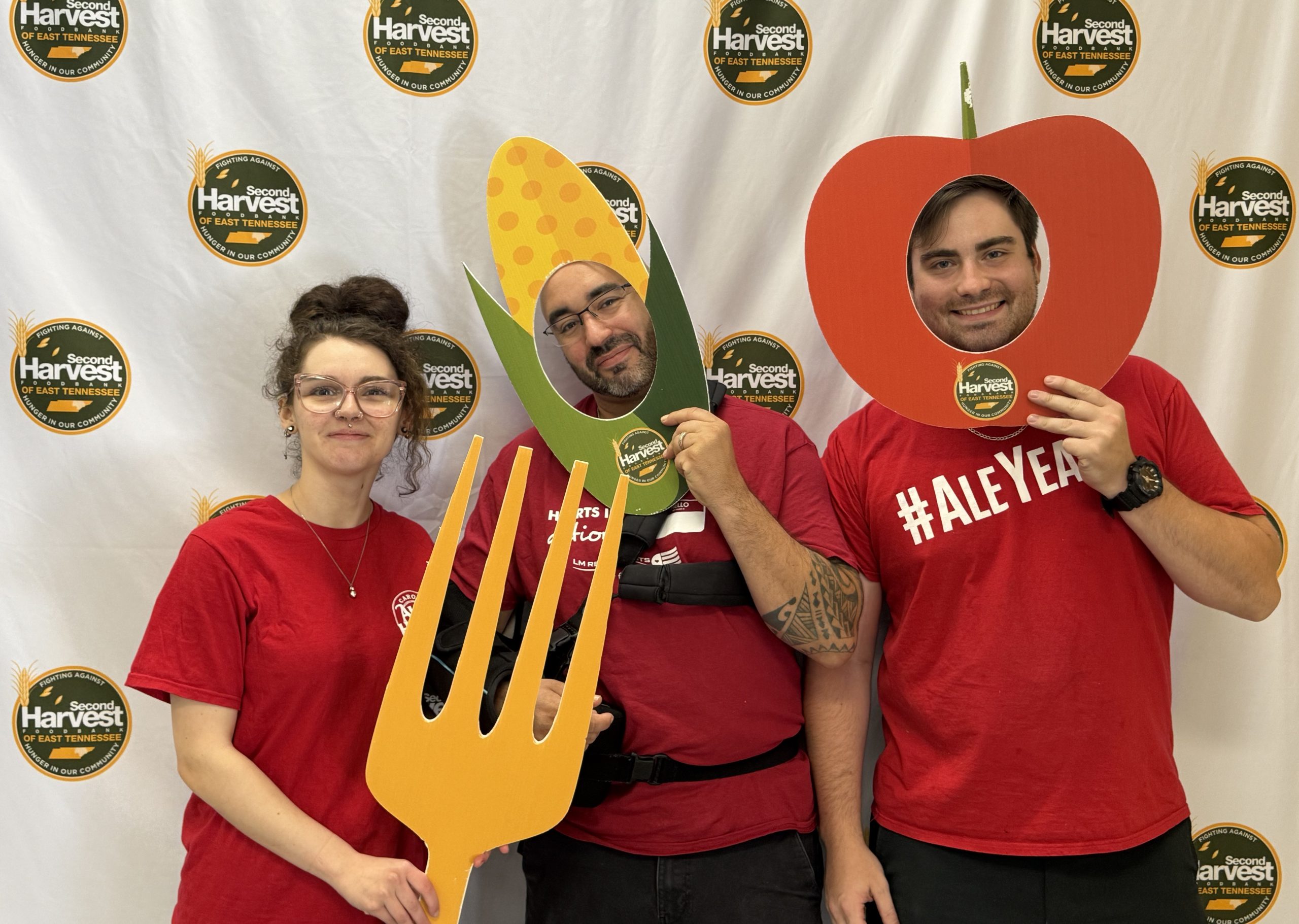 Serving Up More Than Great Food: Carolina Ale House Knoxville Gives Back