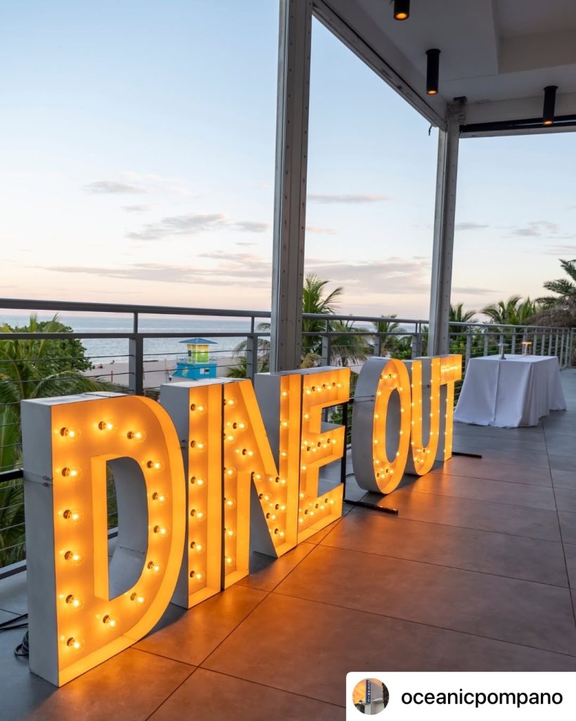 Oceanic Pompano Beach, FL, Dine Out lighted sign