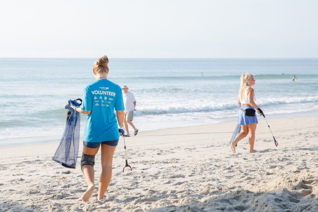 LM Restaurants Volunteers for Beach Clean-Up in Wrightsville Beach, NC, at Oceanic
