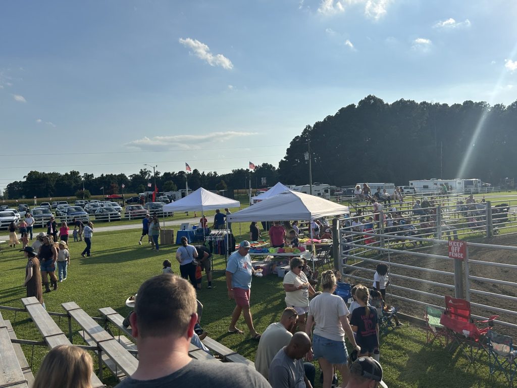 Carolina Ale House Jacksonville Team ready for the rodeo