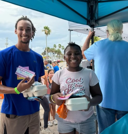 Lucky Fish & City of Dania Beach Annual Back to School Beach Cleanup